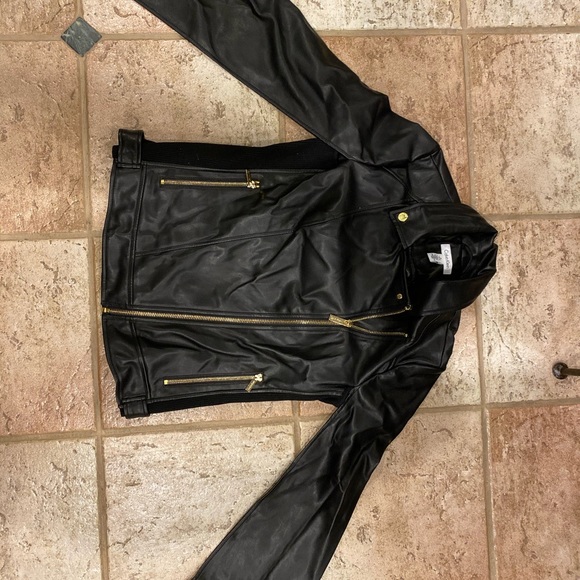 Leather jacket with open arms - Picture 1 of 6